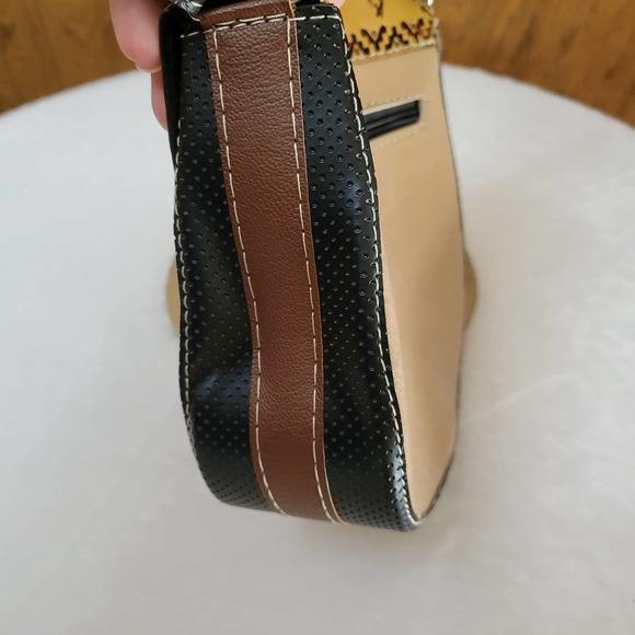 Puro Cuero Small Peruvian Crossbody Purse - Picture 12 of 12